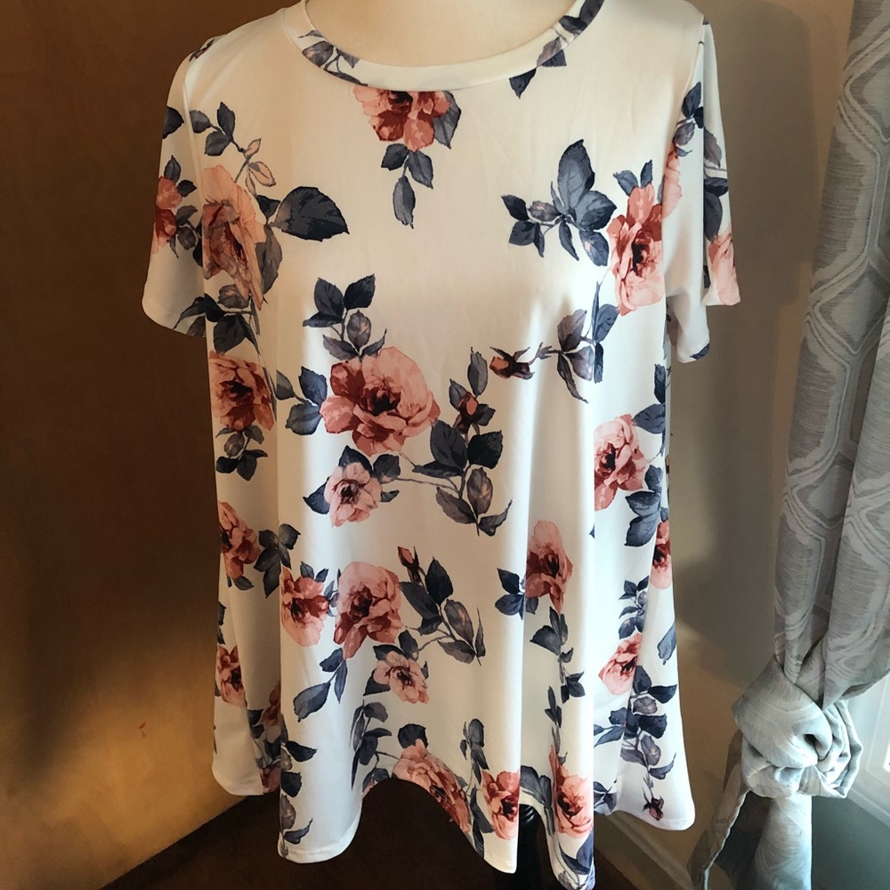Piphany/Honey & Lace Torrance Tee